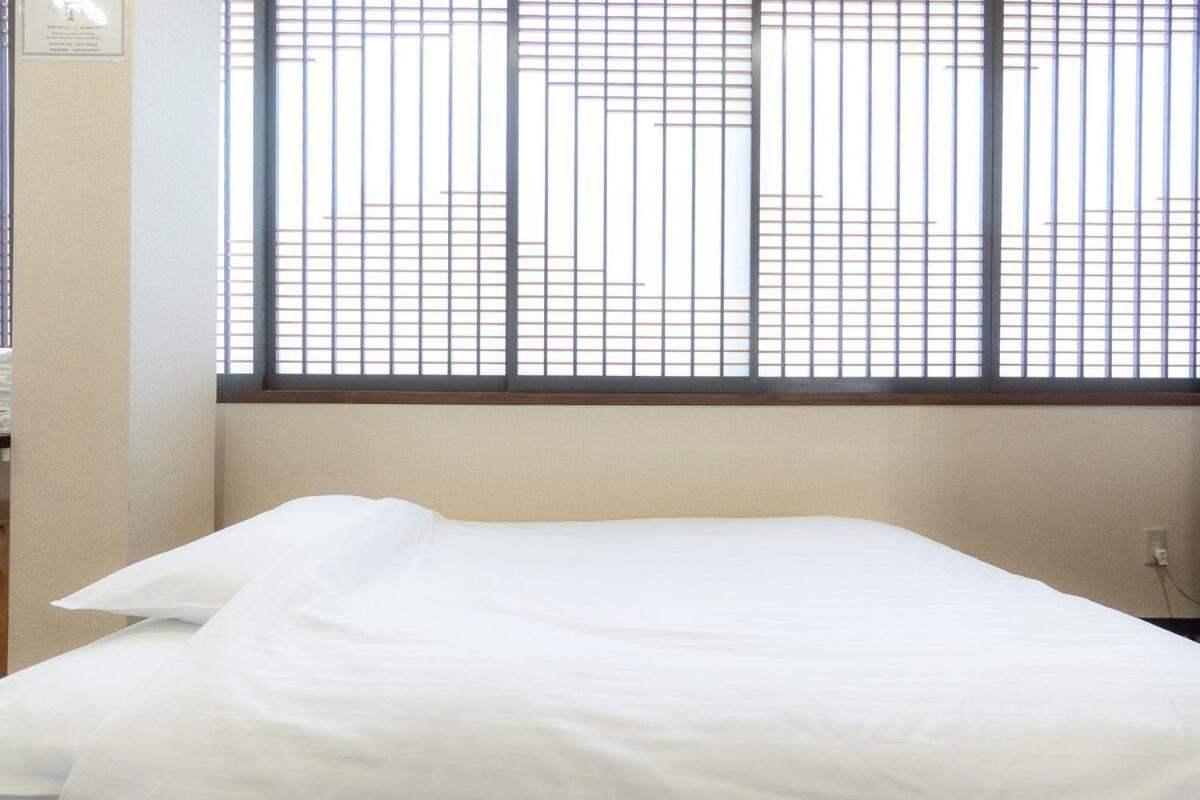 3F Guest House Netomari 西九条駅から徒歩2分 Осака Экстерьер фото