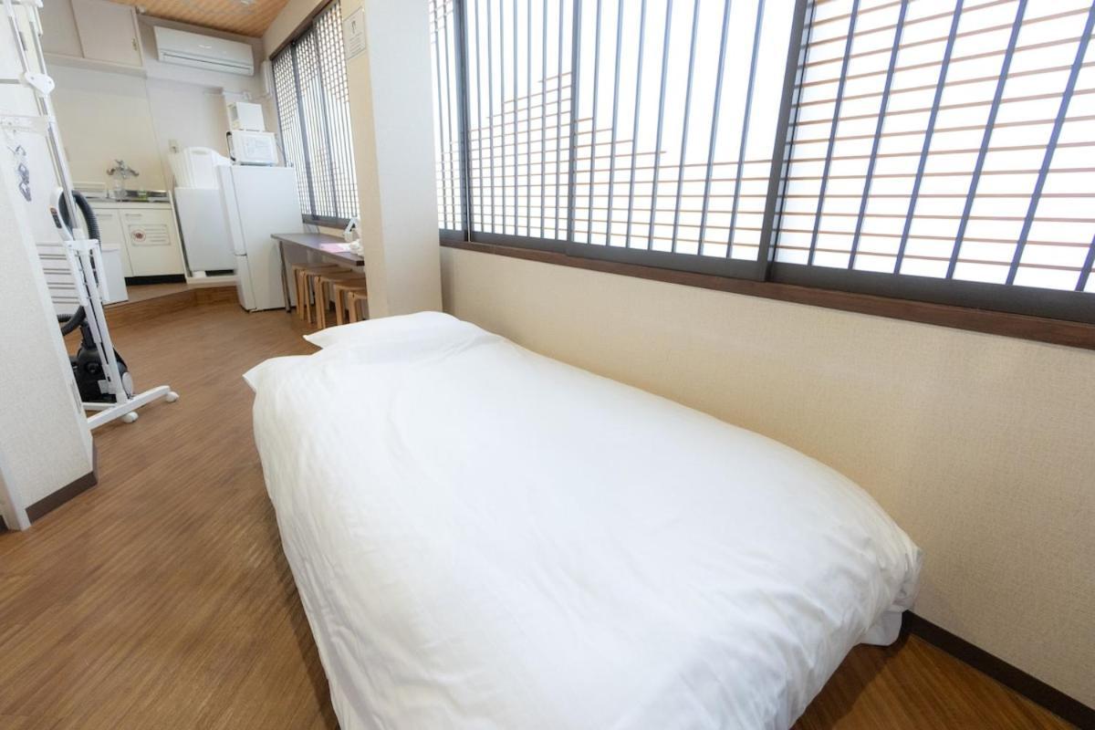 3F Guest House Netomari 西九条駅から徒歩2分 Осака Экстерьер фото